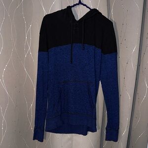 👙American Eagle Outfitters Men’s Large Classic Fit Black/Blue Pullover Hoodie